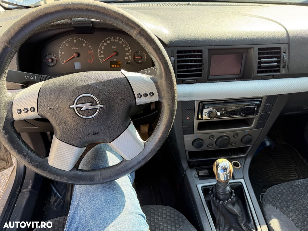 Opel Vectra 2.2TDi Elegance - 5