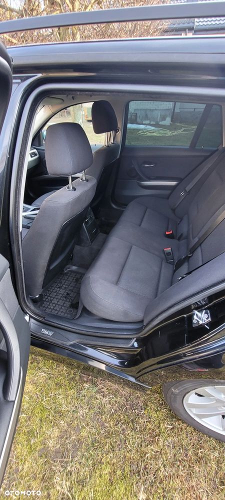 BMW Seria 3 - 12