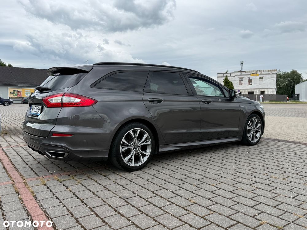Ford Mondeo 2.0 TDCi ST-Line - 11