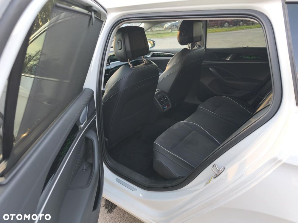 Volkswagen Passat 2.0 TDI SCR DSG Elegance - 36