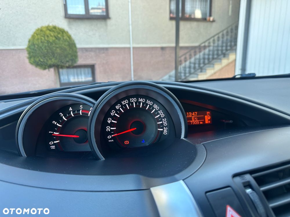 Toyota Verso 1.6 D-4D Premium - 17