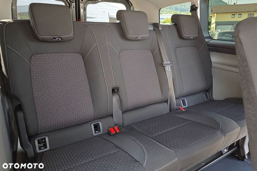 Ford Transit Custom - 11