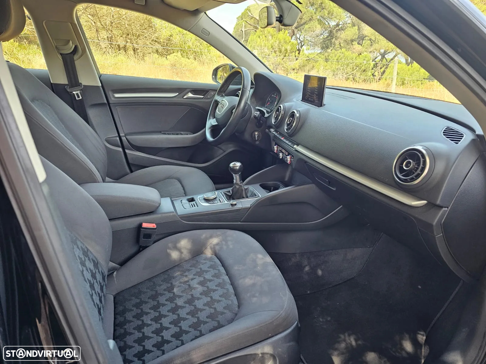 Audi A3 Sportback 1.6 TDI Attraction - 11