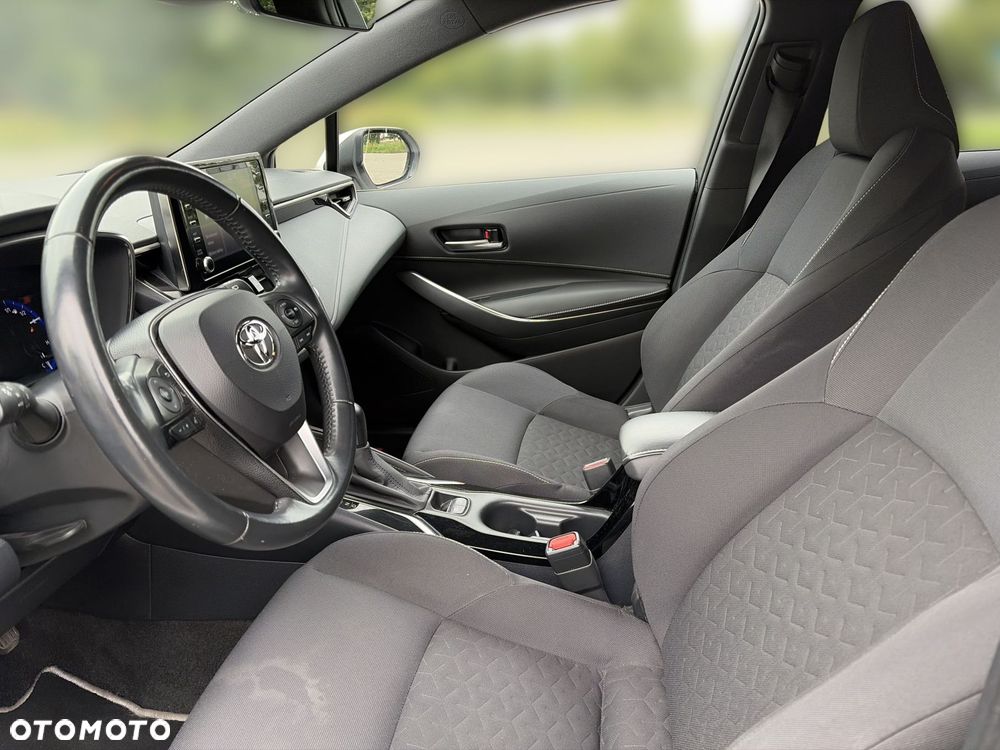 Toyota Corolla 1.8 Hybrid Comfort - 14