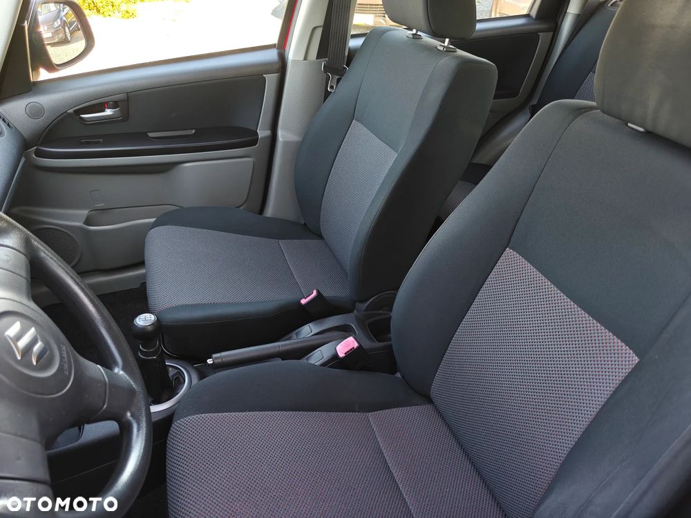 Suzuki SX4 1.5 Streetline 4x2 Classic - 12