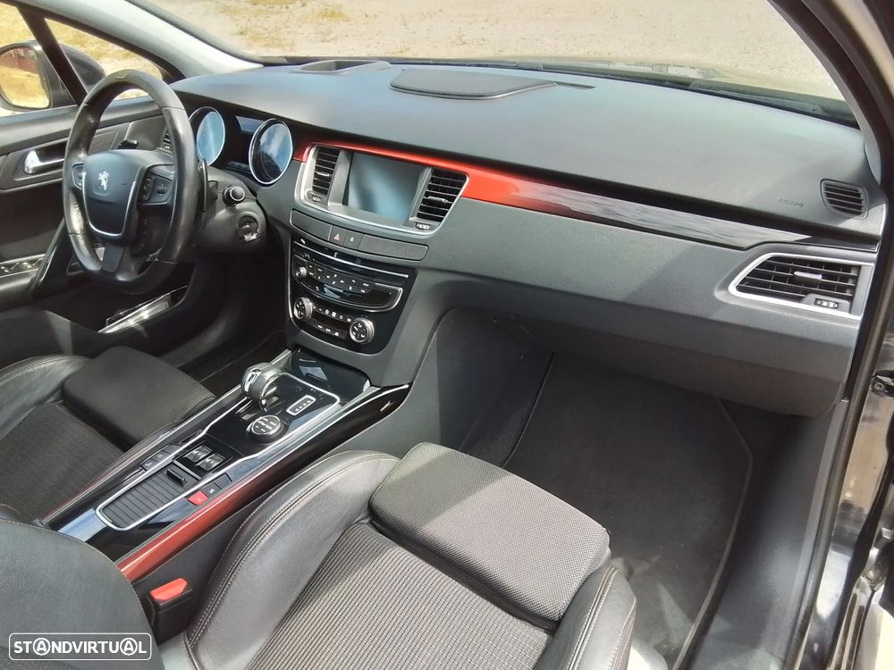 Peugeot 508 RXH 2.0 HDi Hybrid4 2-Tronic - 13