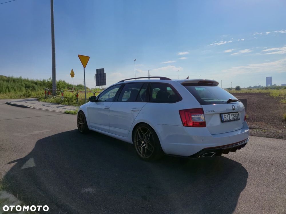 Skoda Octavia 2.0 TDI 4x4 RS DSG - 5