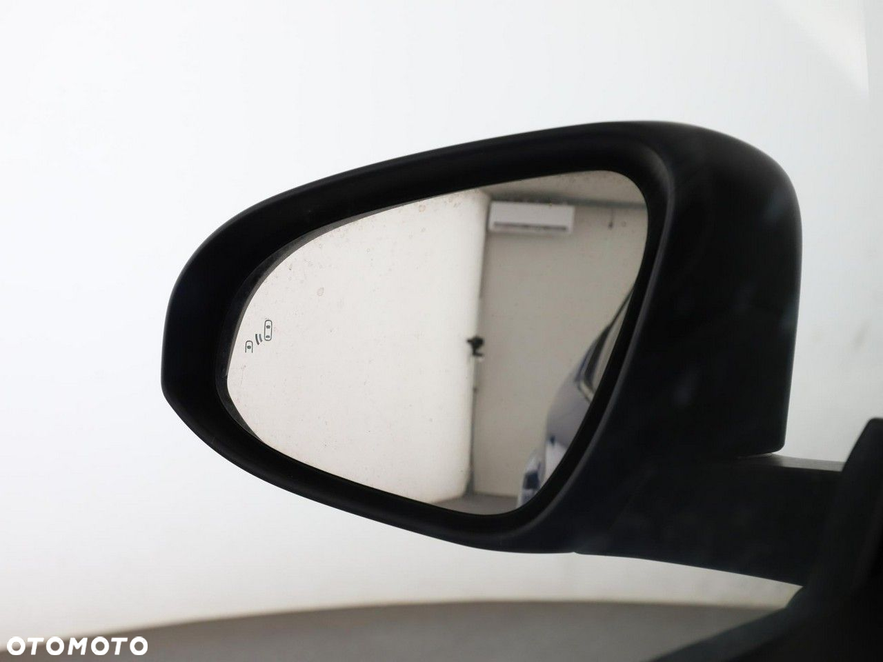 Toyota C-HR 1.8 Hybrid Dynamic - 36