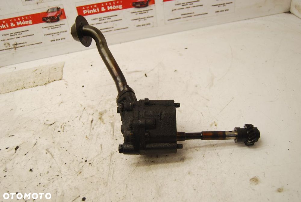 POMPA OLEJU 058115153 1.8 AUDI A4 B5 VW PASSAT B5 - 1