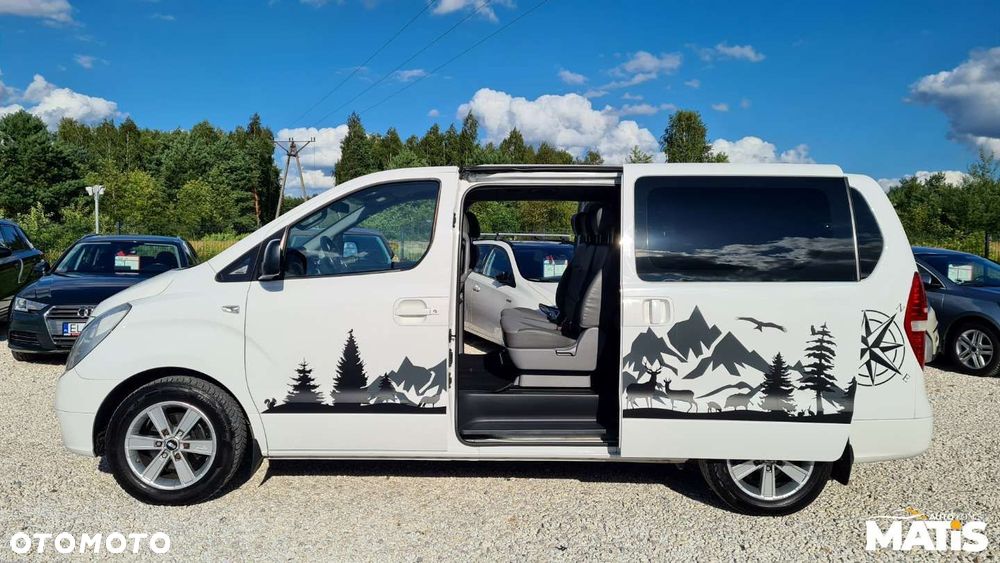 Hyundai H-1 Starex - 2