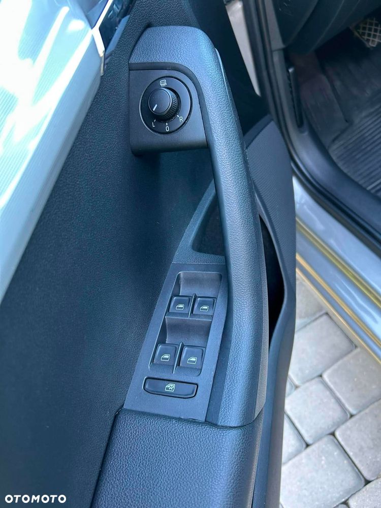 Skoda Octavia 1.6 TDI Ambition - 13