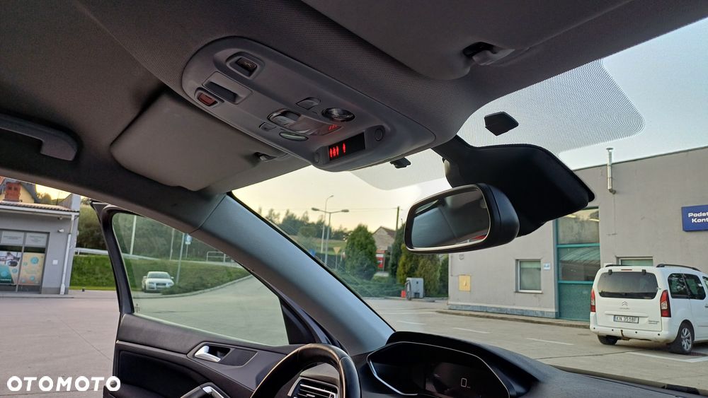 Peugeot 308 1.5 BlueHDi Active Pack Business S&S - 21