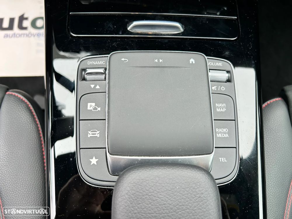 Mercedes-Benz A 250 e AMG Line - 35