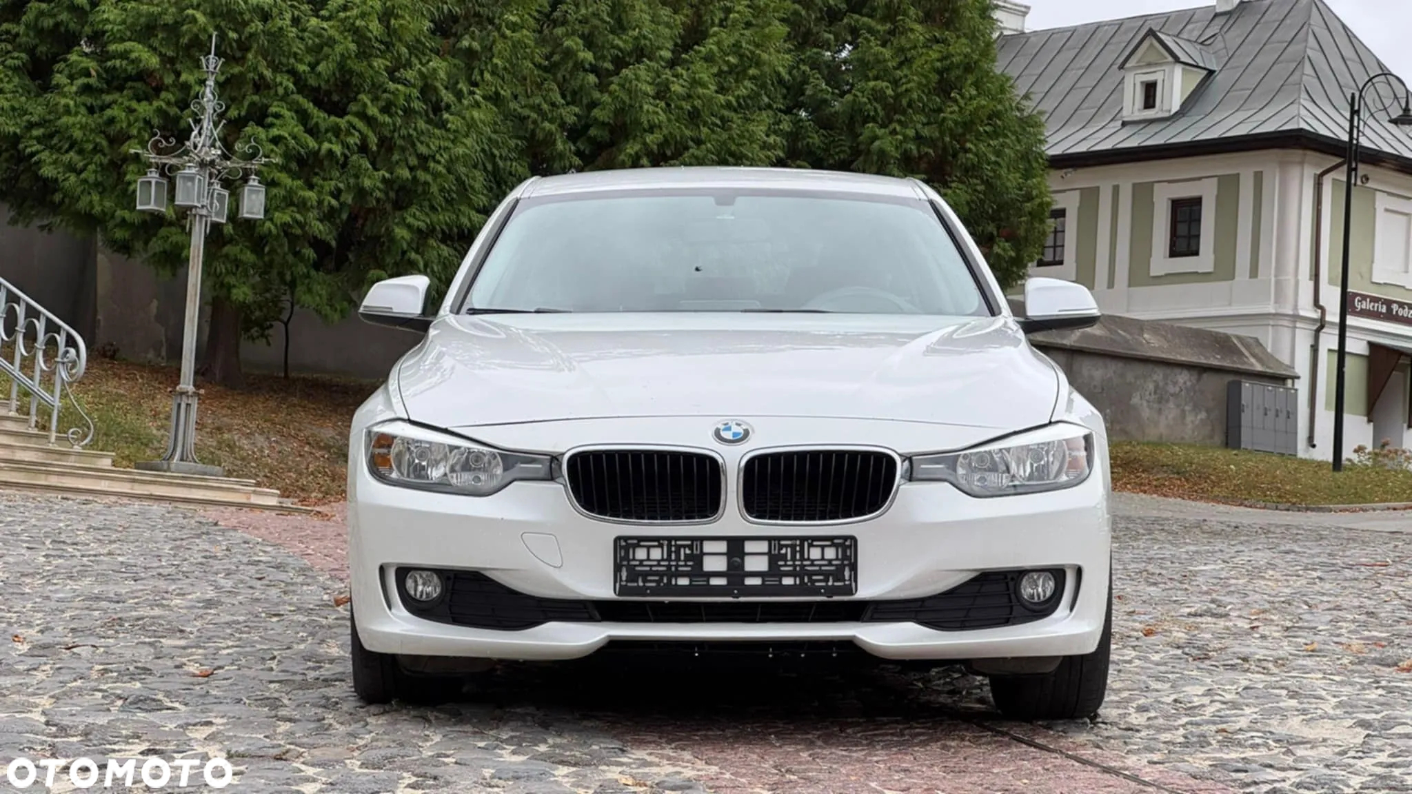 BMW Seria 3 316d - 15