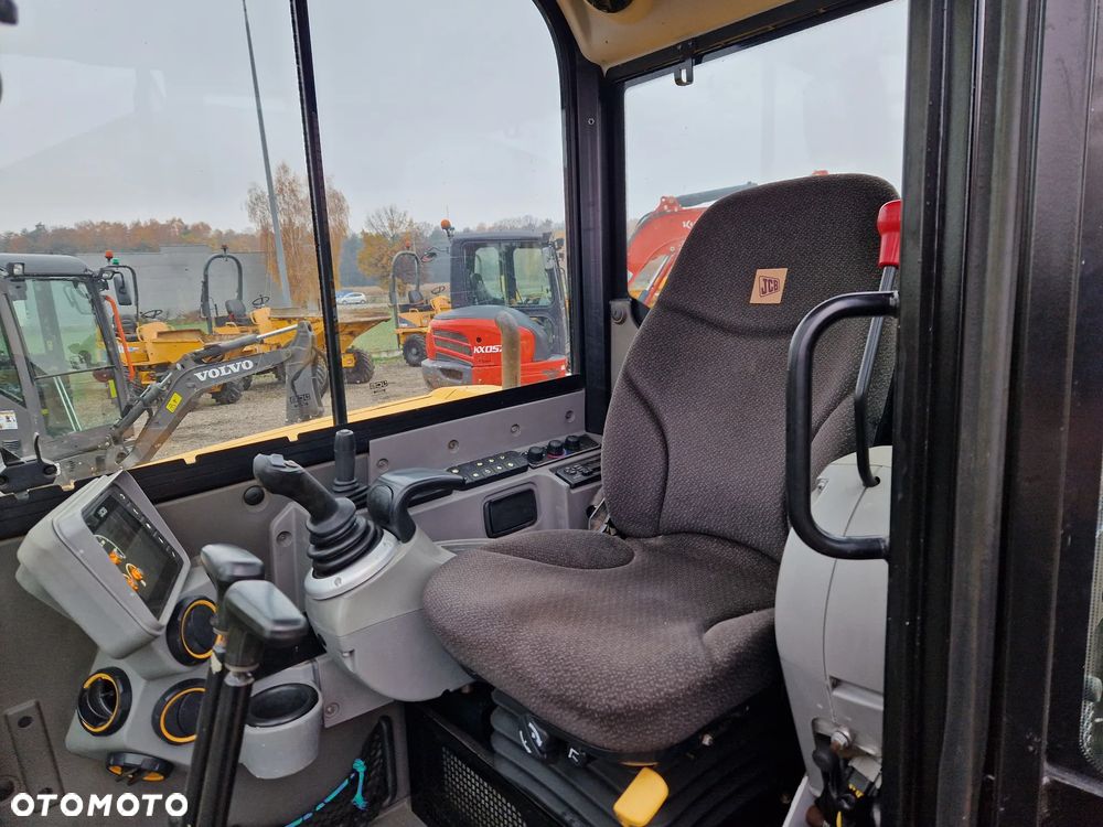 JCB 48 z-1 , 8026 cts , 15 c-1, Yanmar vio 27, Kubota 057-4, - 11