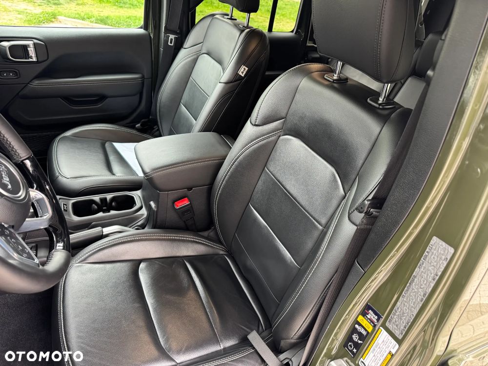 Jeep Wrangler Unlimited GME 2.0 Turbo Sahara - 18