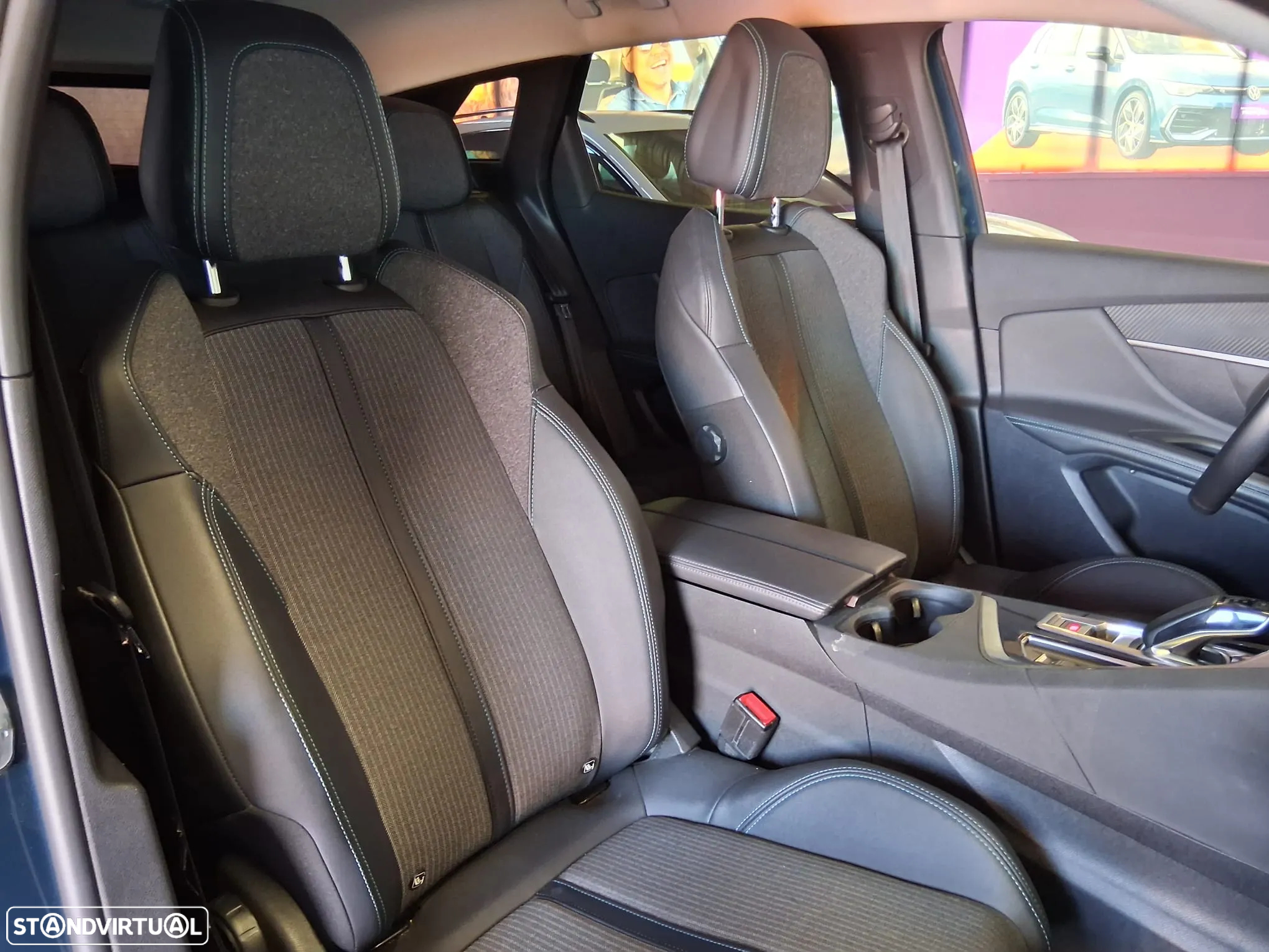 Peugeot 3008 1.6 Hybrid Allure Pack e-EAT8 - 7