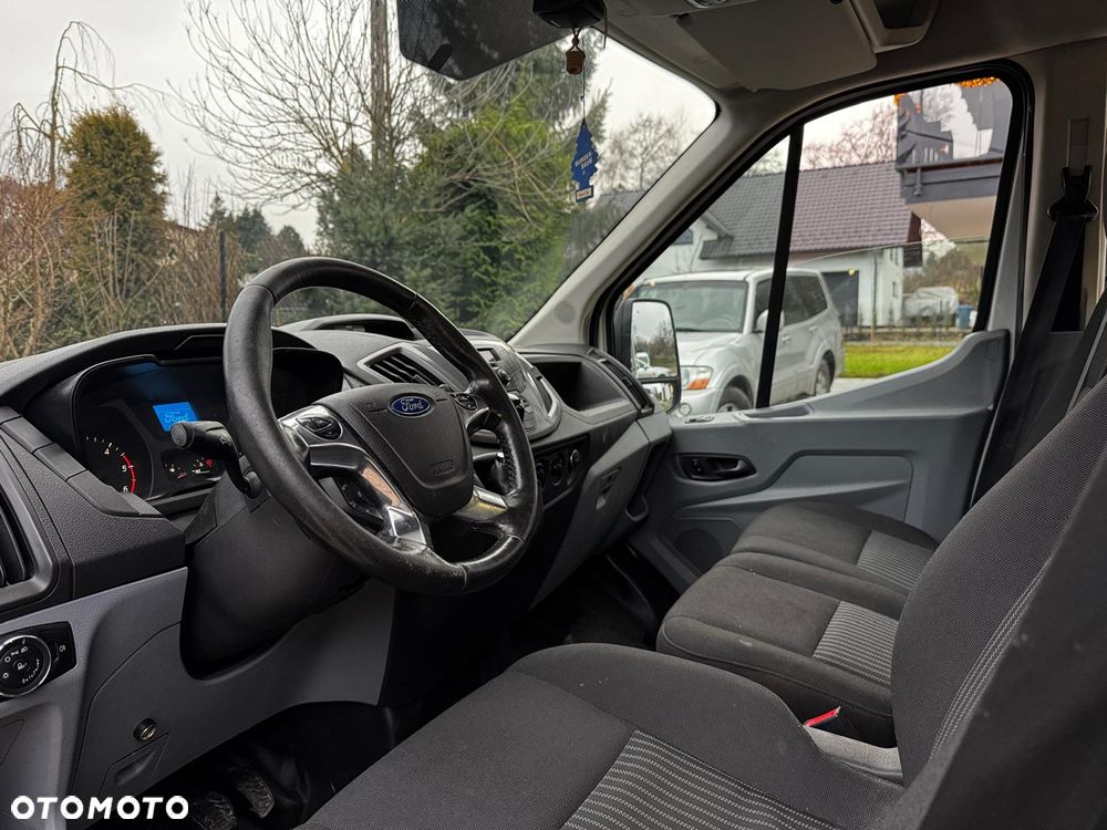 Ford Transit - 9
