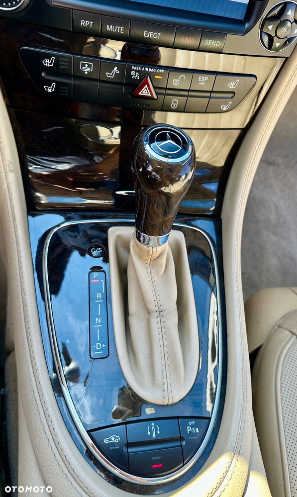 Mercedes-Benz CLS 500 - 16