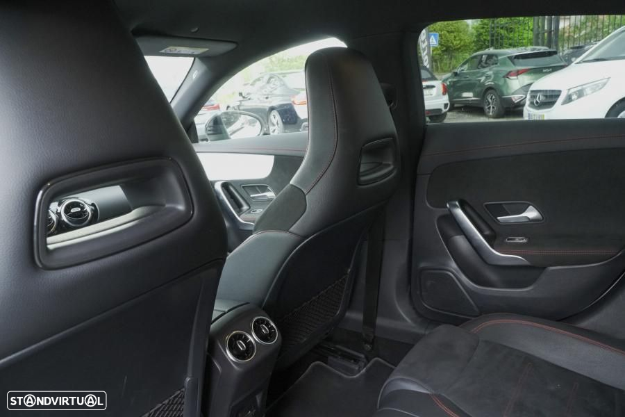 Mercedes-Benz CLA 180 d Shooting Brake AMG Line Aut. - 11
