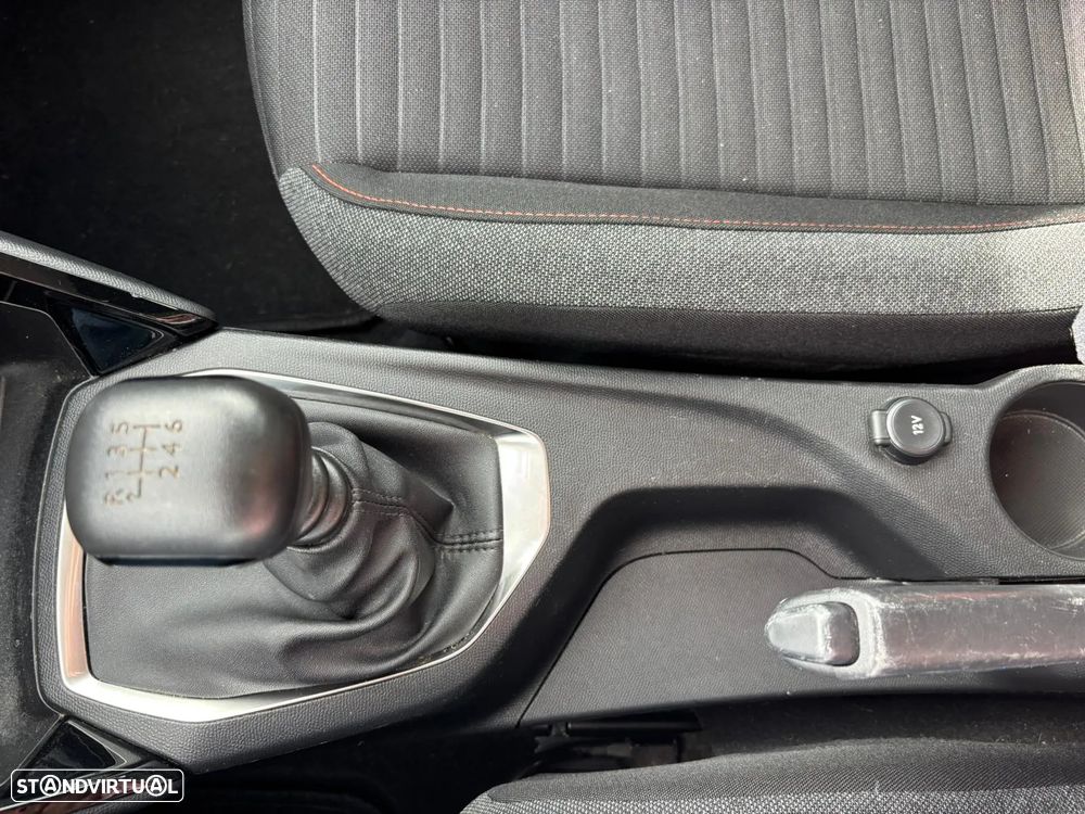 Peugeot 2008 1.5 BlueHDi Allure - 57