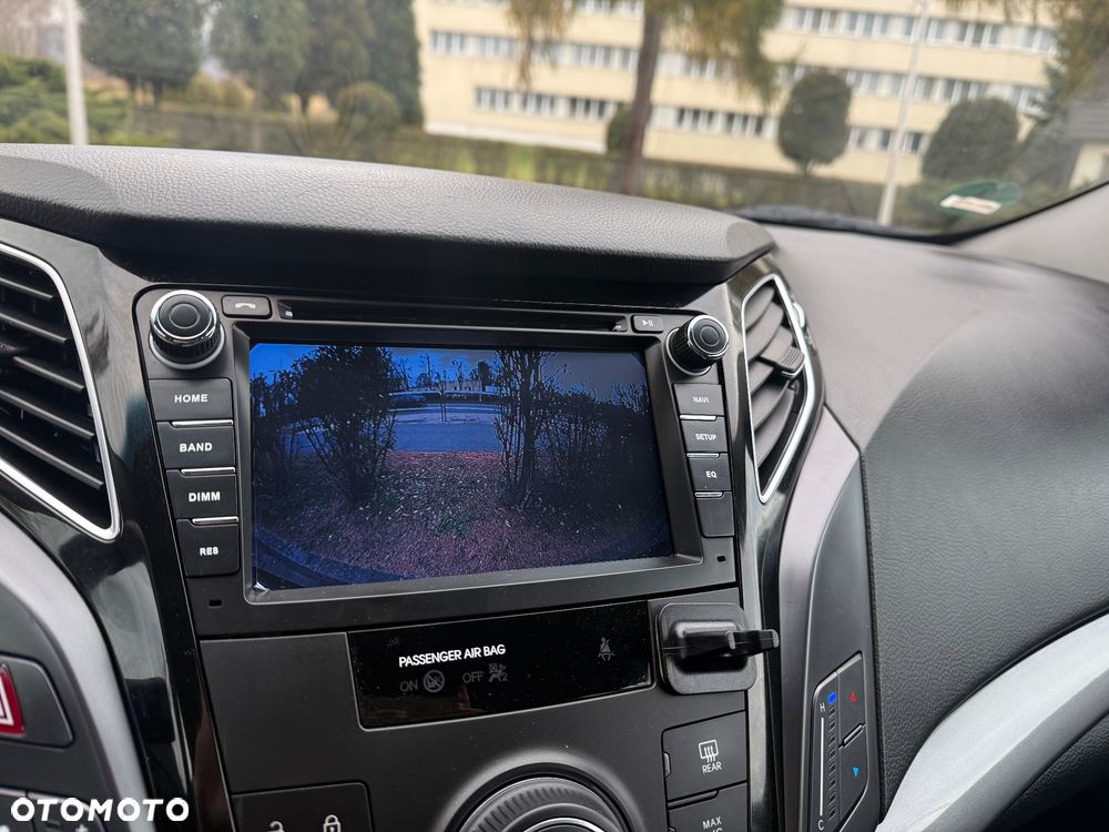 Hyundai i40 i40cw 1.6 Fifa World Cup Edition - 9