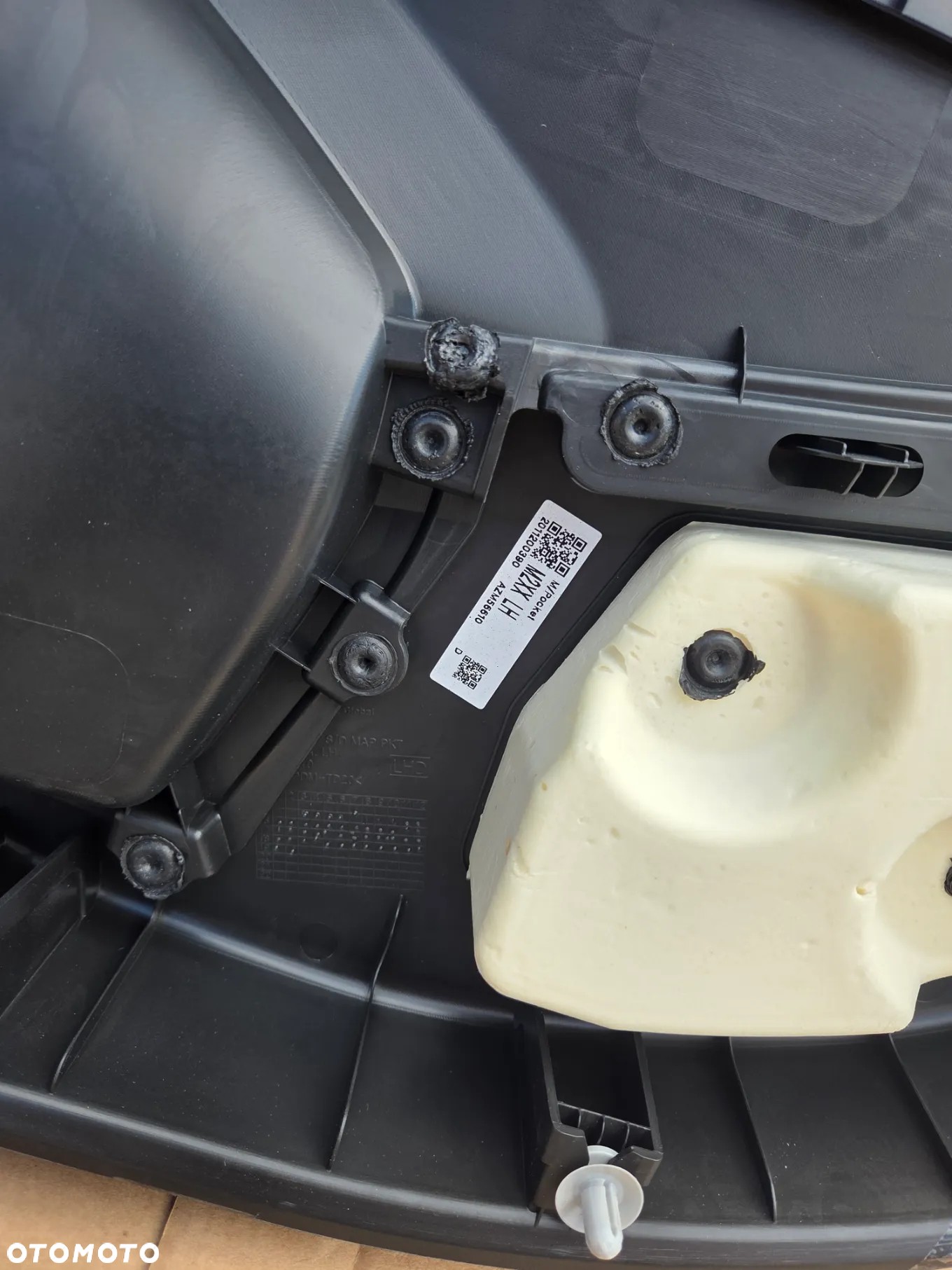 Tapicerka boczek drzwi lewe przód przednie Opel Karl Türverkleidung vorne links Opel Karl 42638510 42342953 95328440 tapicerka boczek drzwi lewy przod przedni Opel Karl - 7