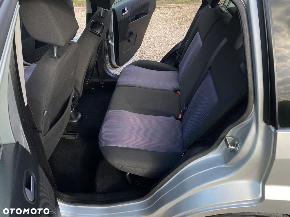 Ford Fusion 1.4 Trend - 30