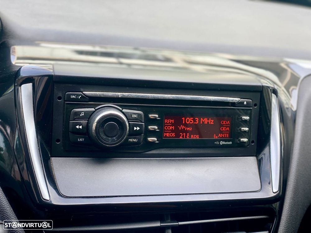 Peugeot 208 1.4 HDi - 14