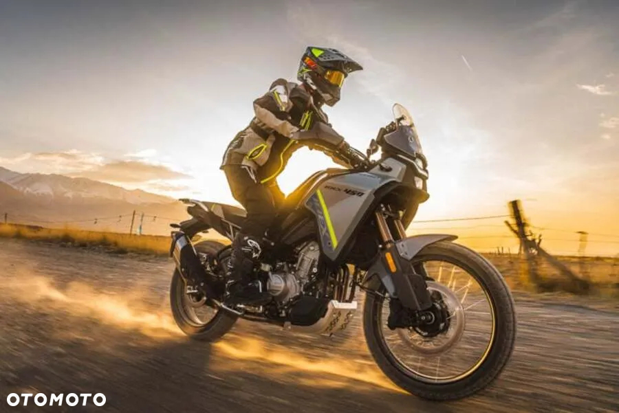 CFMoto MT - 20