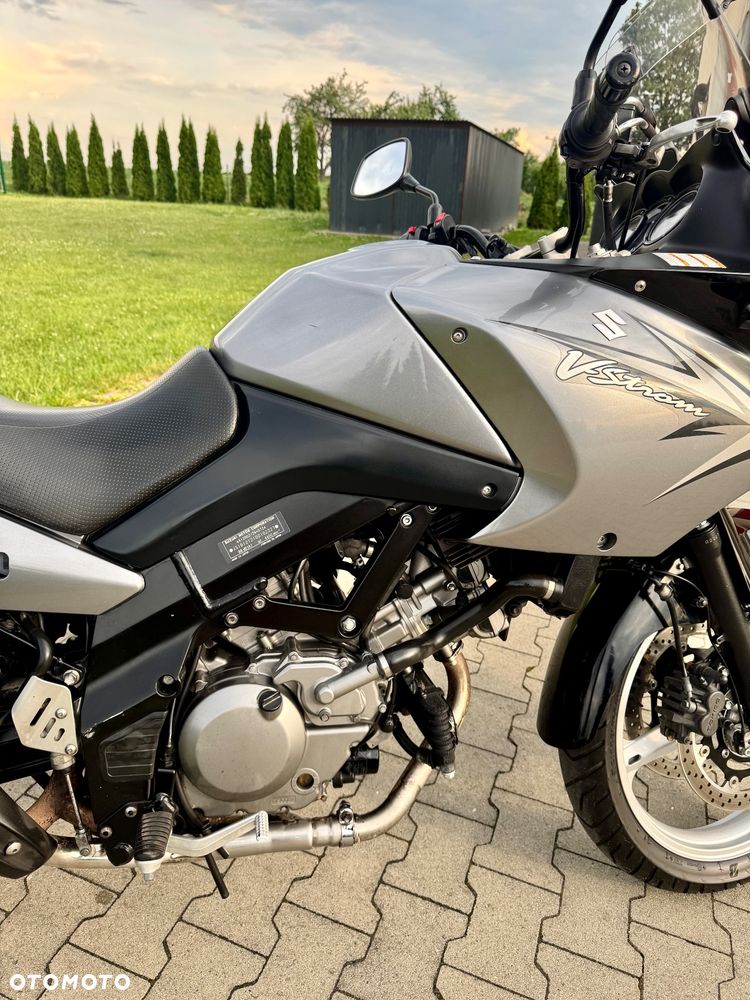 Suzuki DL - 4