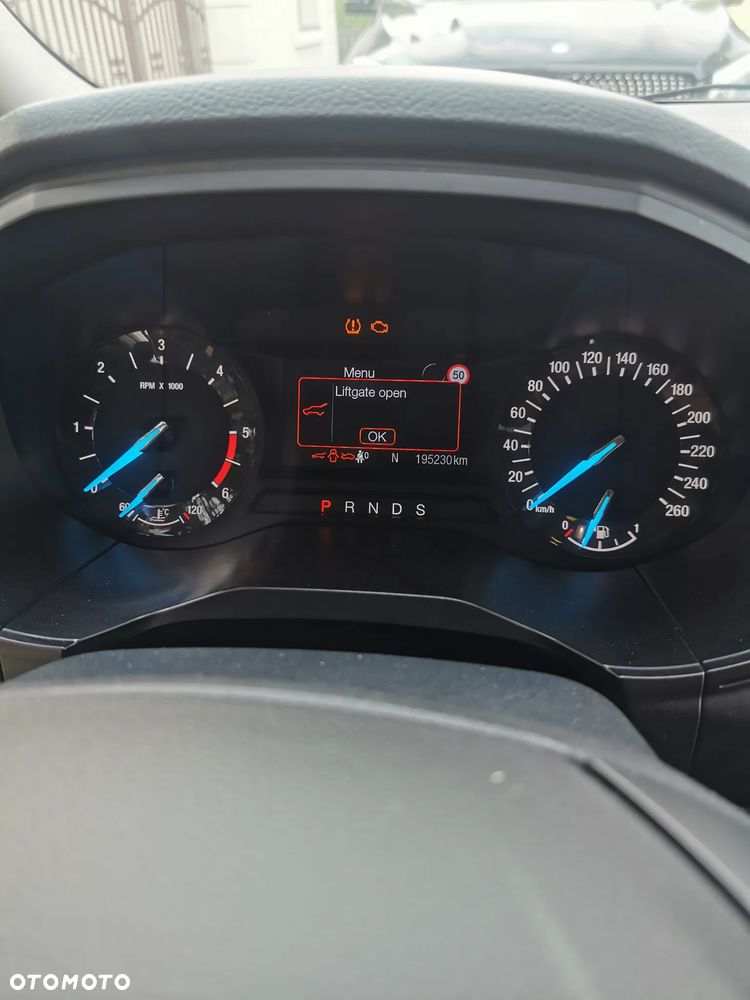 Ford Galaxy 2.0 TDCi 4WD Titanium PowerShift - 11