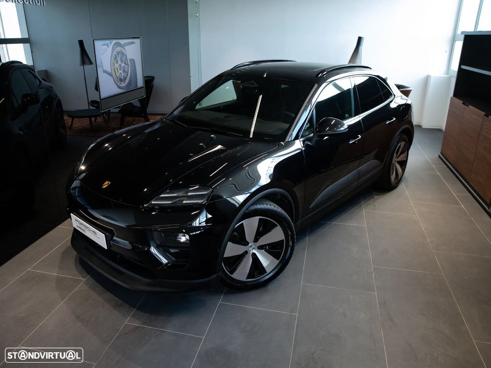 Porsche Macan Electric - 4