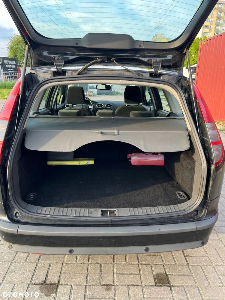 Ford Focus 1.6 TDCi Ghia - 13