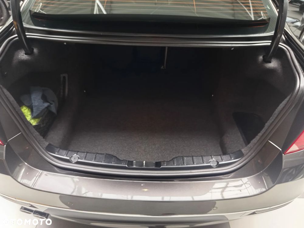 BMW Seria 5 520d xDrive Luxury Line - 19