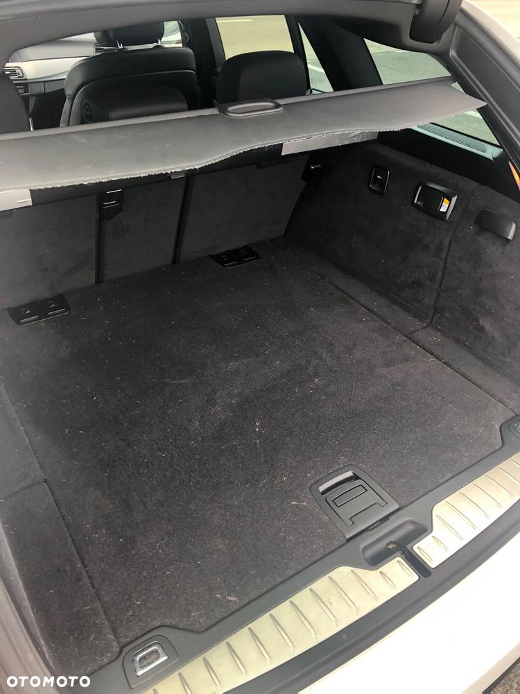 BMW Seria 5 528i xDrive - 13