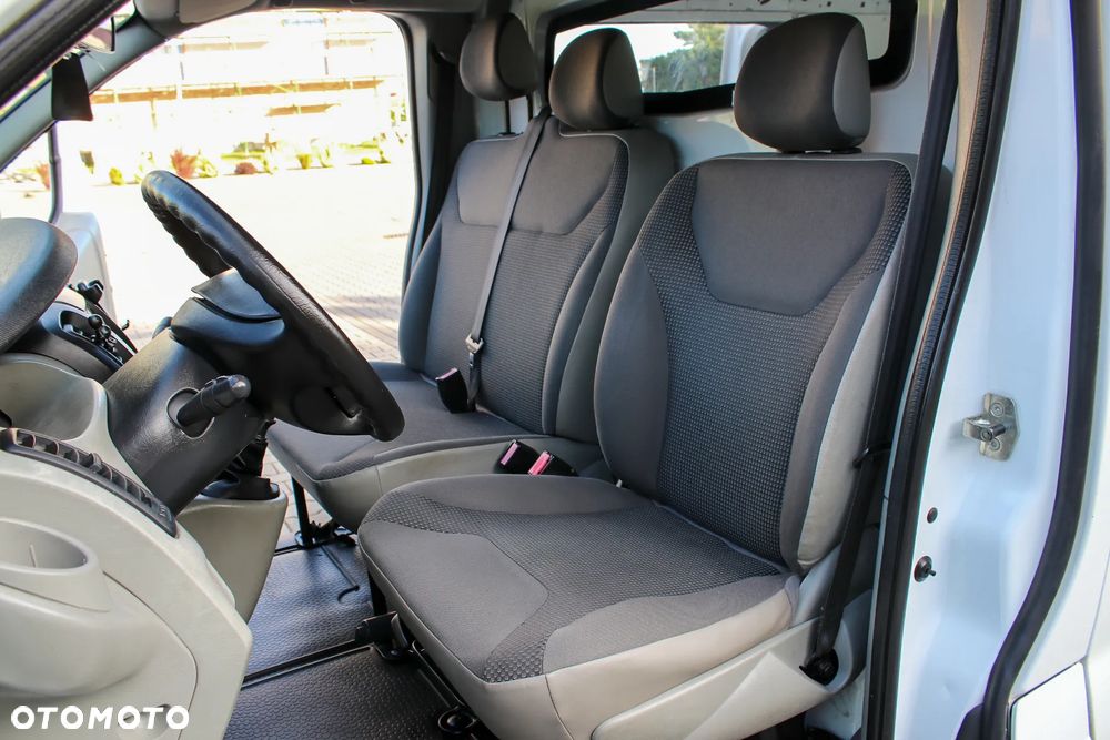 Opel VIVARO - 25