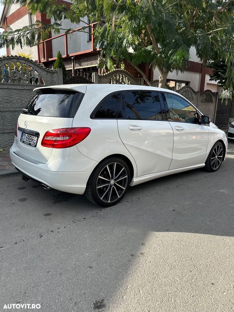 MERCEDES-BENZ B-Class 2013 — imagine 10