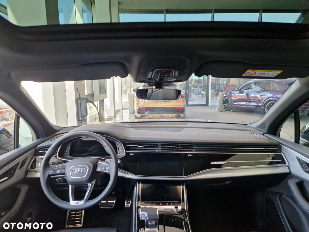 Audi Q7 - 9