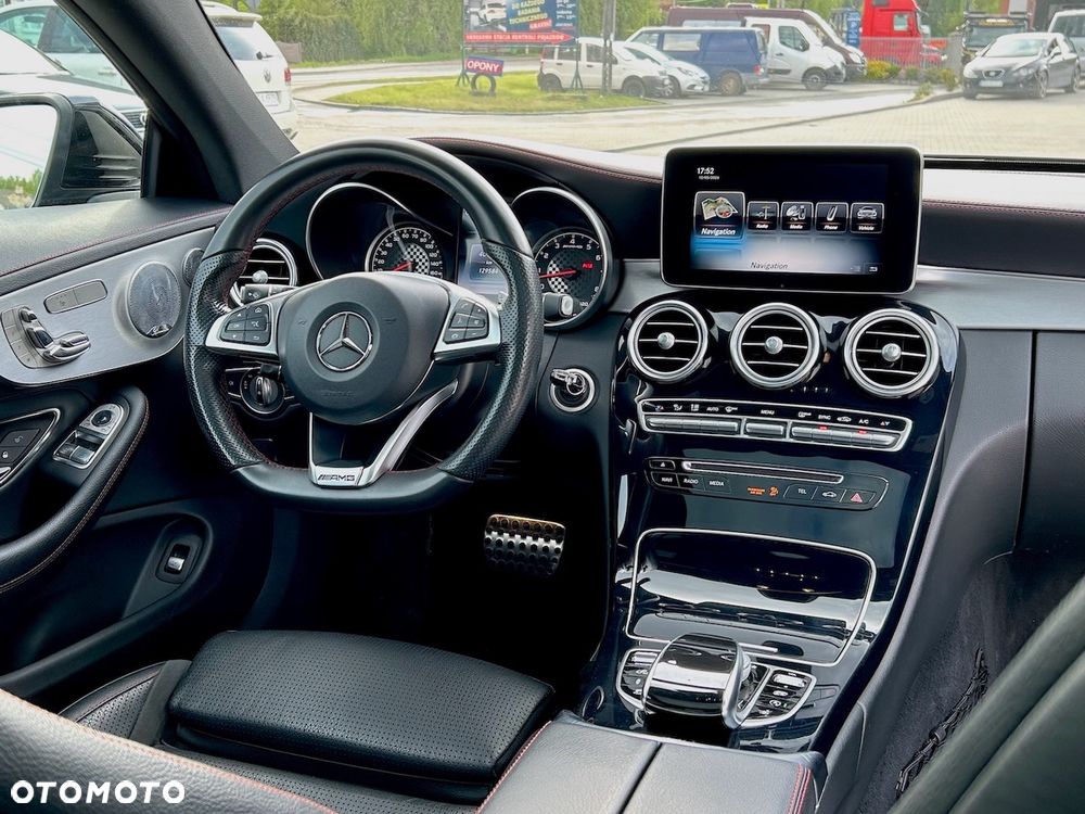 Mercedes-Benz Klasa C AMG 43 4Matic 9G-TRONIC - 20