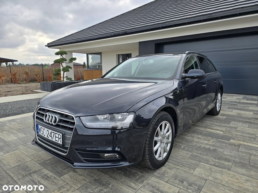 Audi A4 Avant - 1