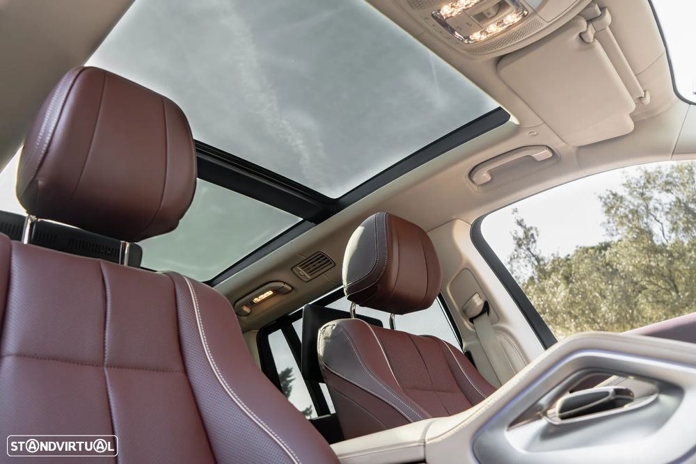 Mercedes-Benz GLS 600 Maybach 4Matic - 48