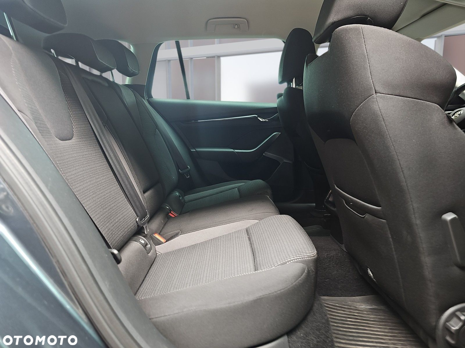 Skoda Octavia 2.0 TDI Ambition - 19