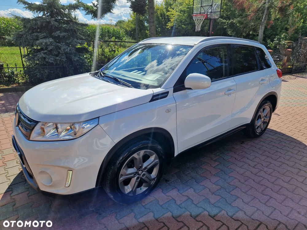 Suzuki Vitara 1.6 Premium 4WD - 28