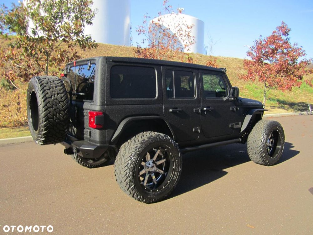 Jeep Wrangler - 4