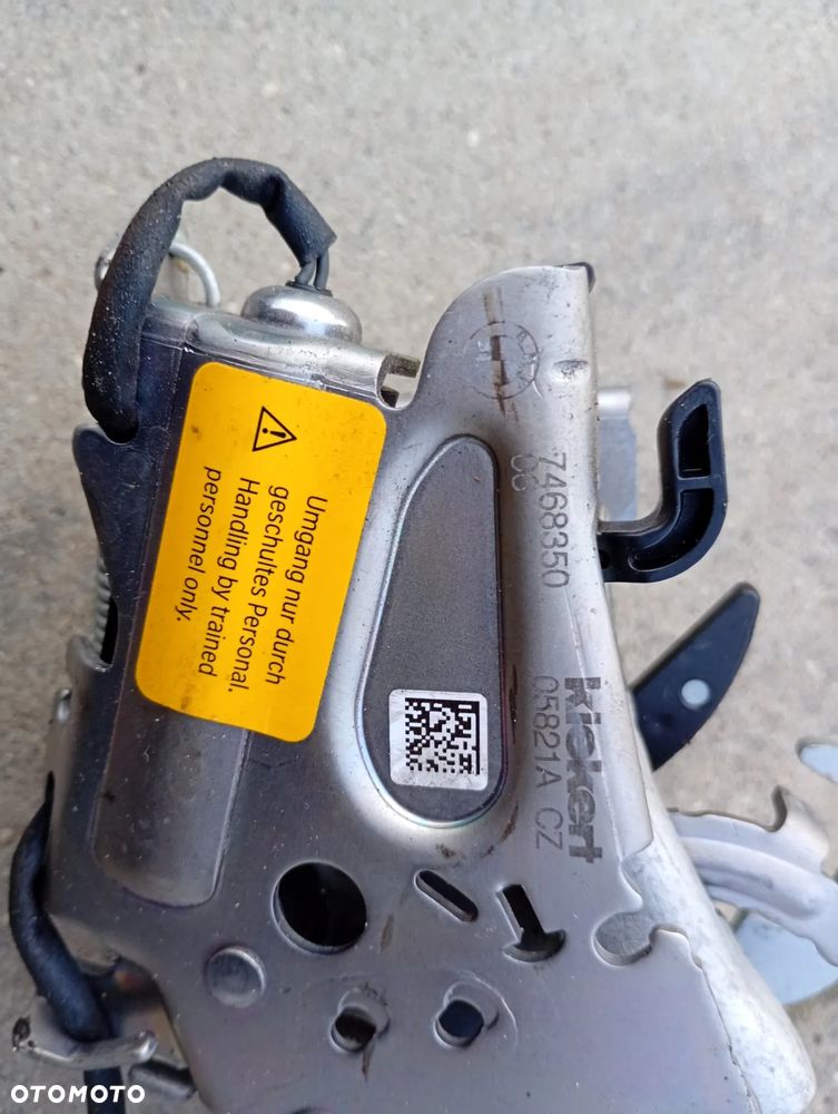 BMW 3 G20 ZAMEK MASKI AKTYWNY 7468350 1 SZT DO REGENERACJI - 7