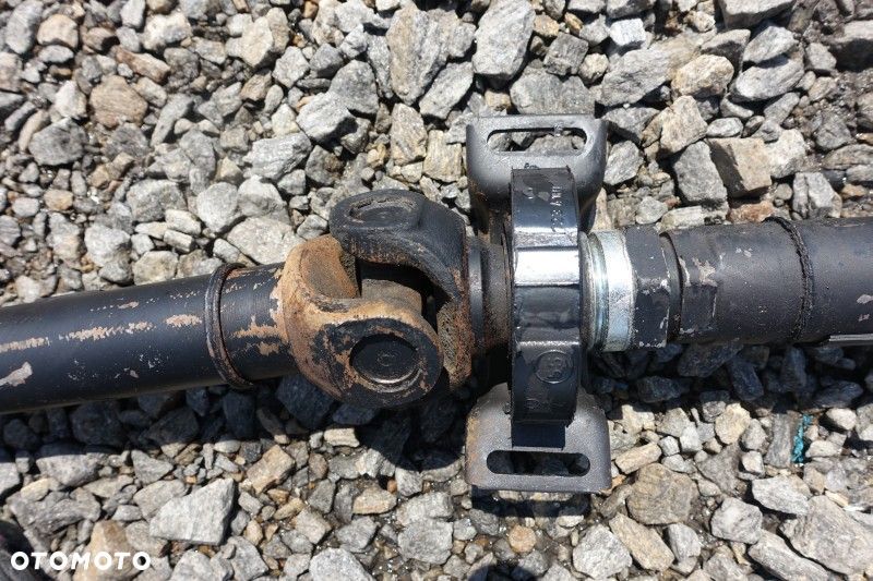 WAŁ NAPĘDOWY MERCEDES 123 - 3