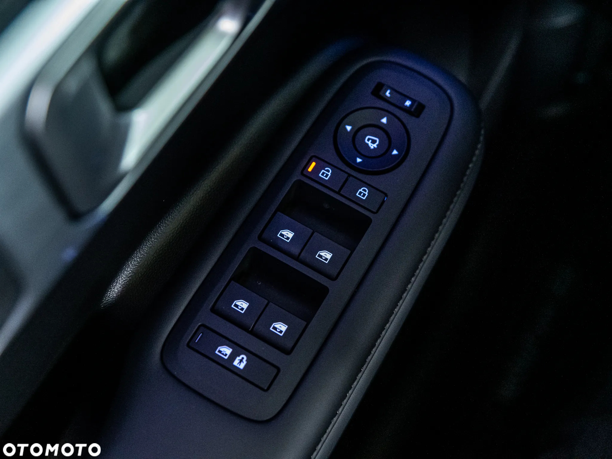 Hyundai Santa Fe - 33