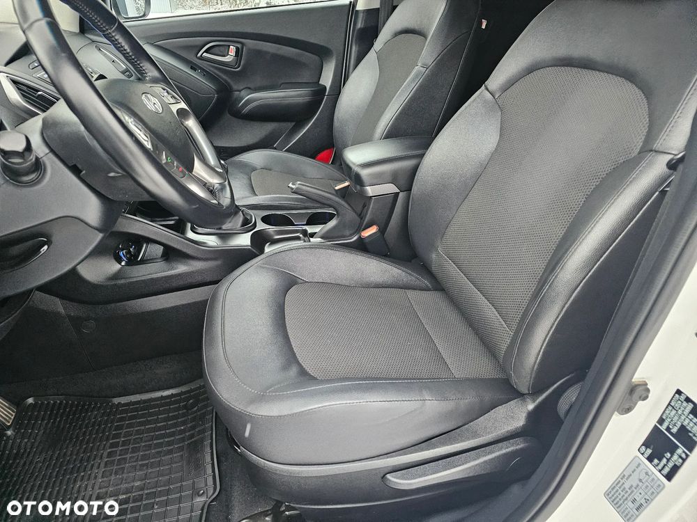 Hyundai ix35 1.7 CRDi Style 2WD - 23