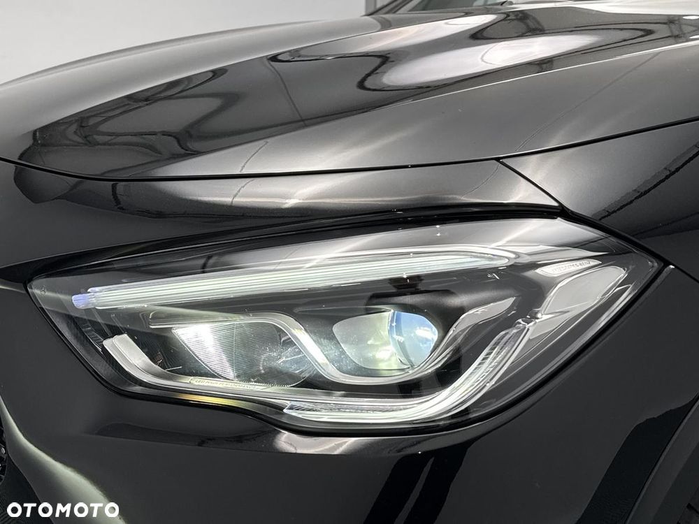 Mercedes-Benz GLA 200 AMG Line - 26